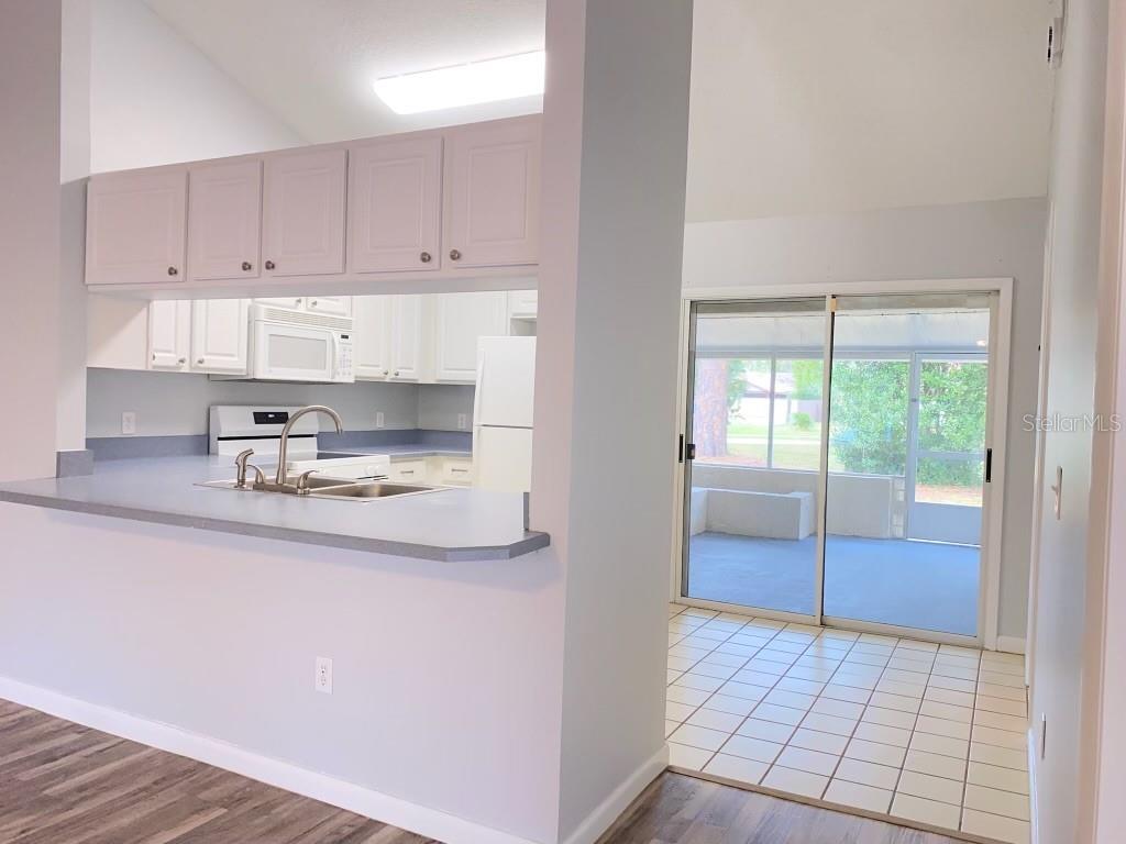 TOWNHOMES WEST AT PORT ORANGE PH 01 - Residential