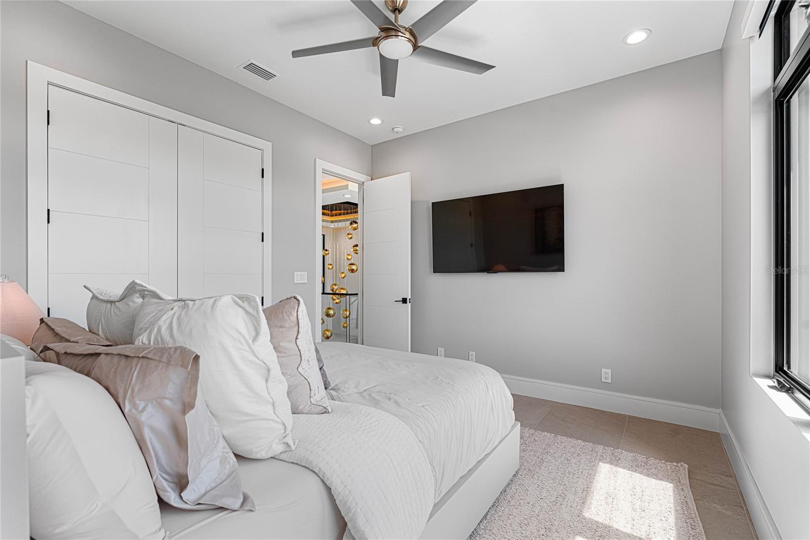 RIDGEWOOD PARK - Residential