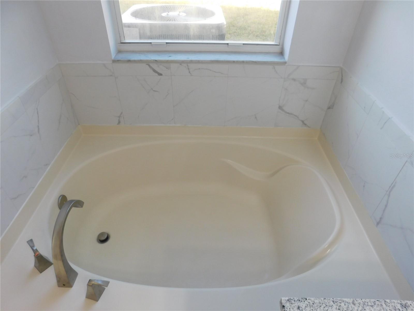 RIVERCREST PH 1B1 - Residential