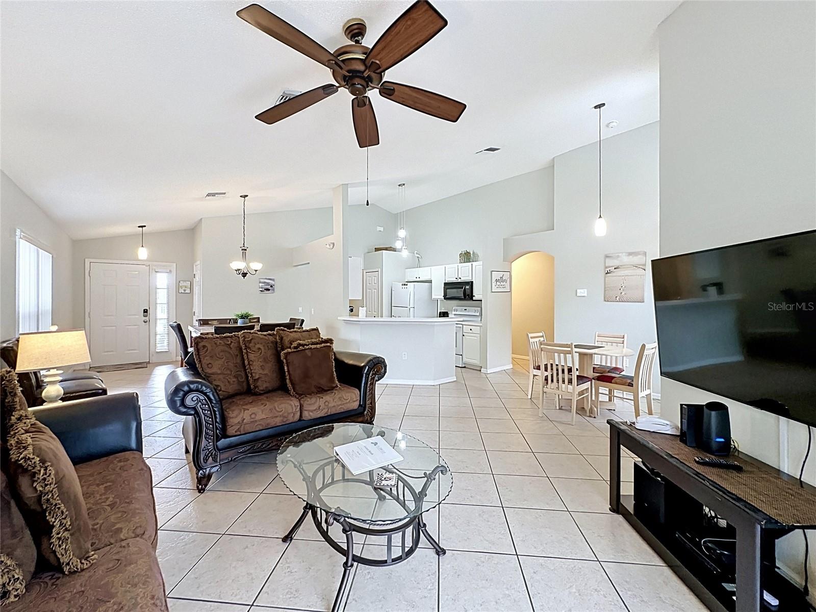 SOUTHERN DUNES ESTATES - Residential