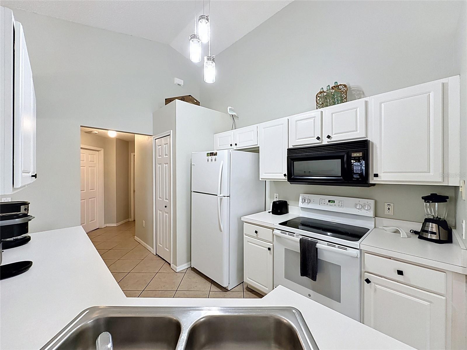 SOUTHERN DUNES ESTATES - Residential