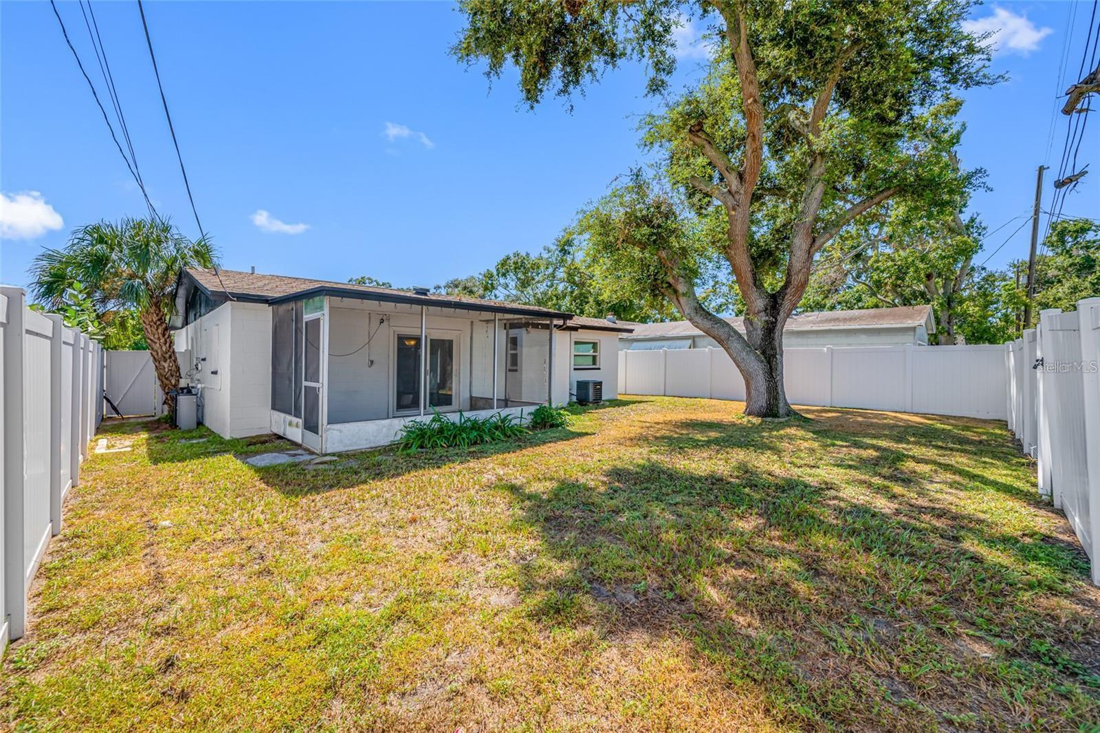 ROUSE MANOR - Residential Lease