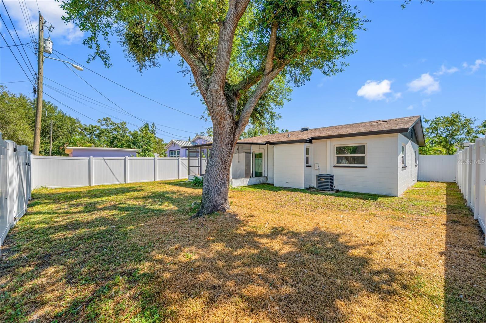 ROUSE MANOR - Residential Lease