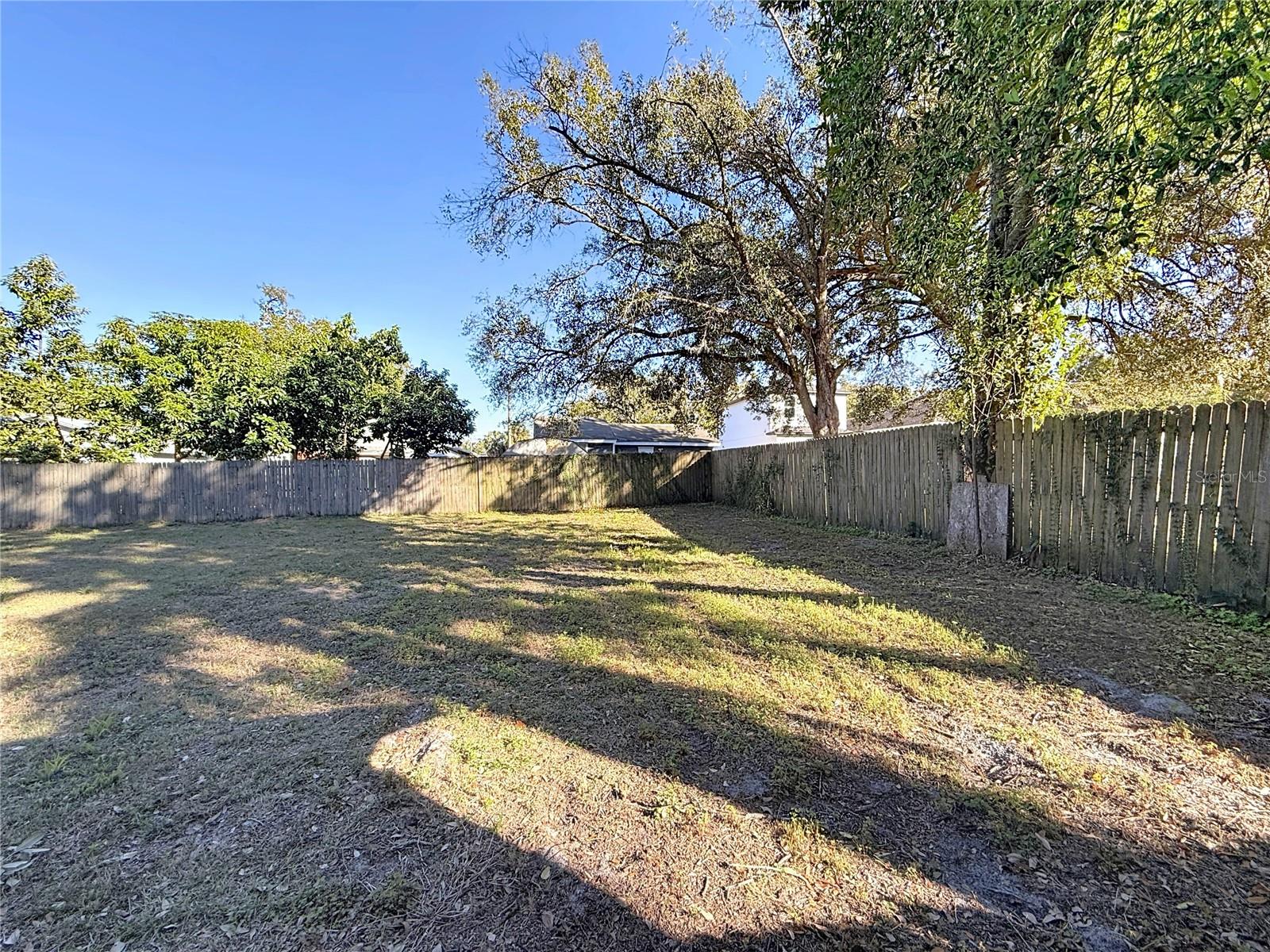 CASA LOMA SUB - Residential