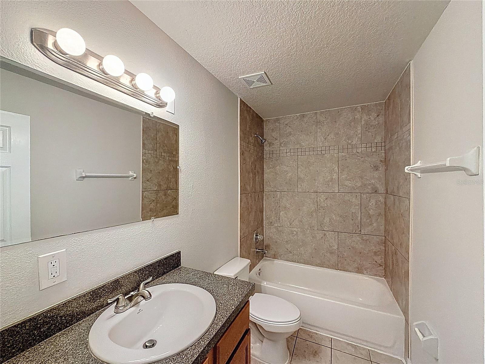 CASA LOMA SUB - Residential