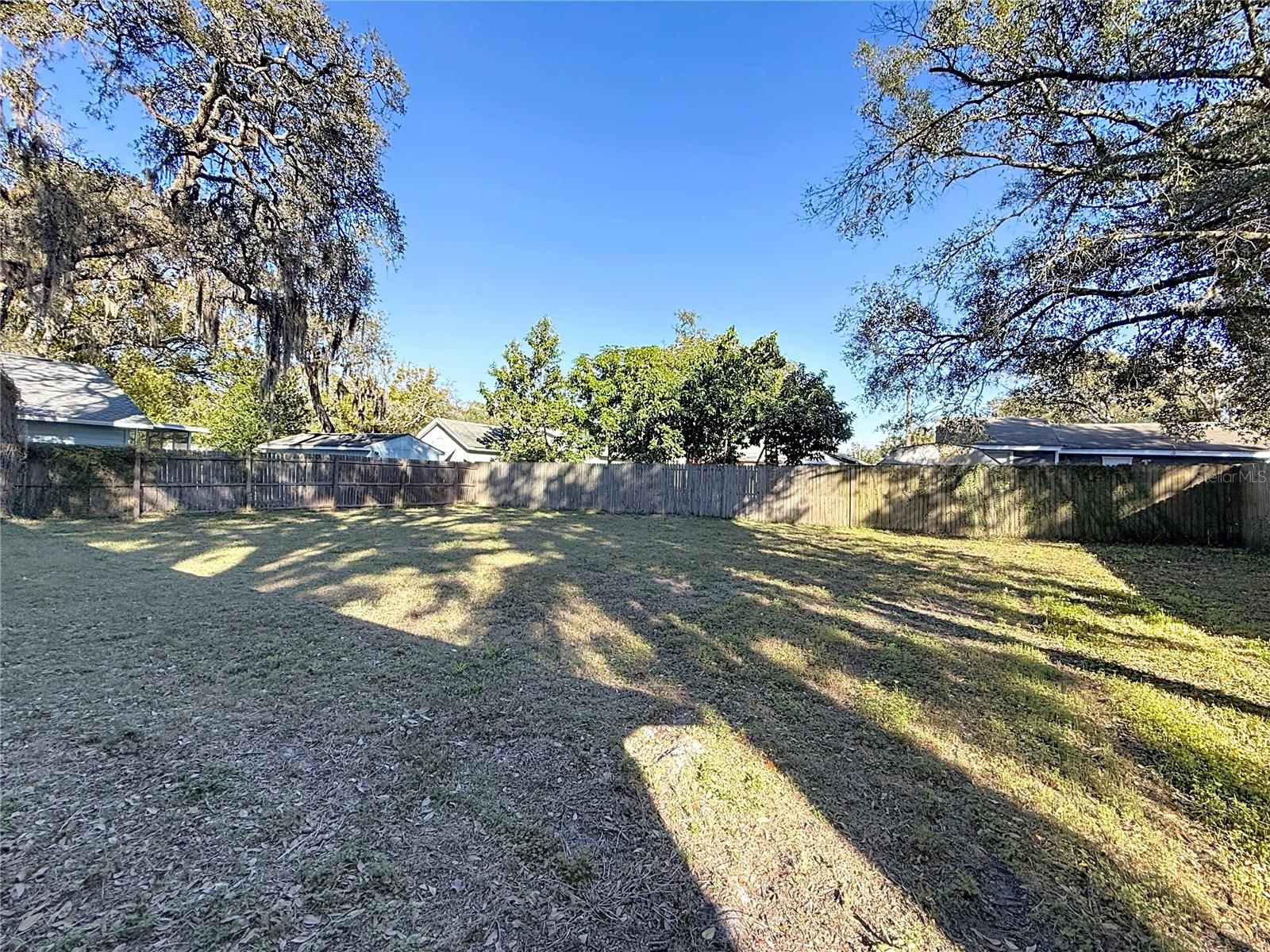 CASA LOMA SUB - Residential