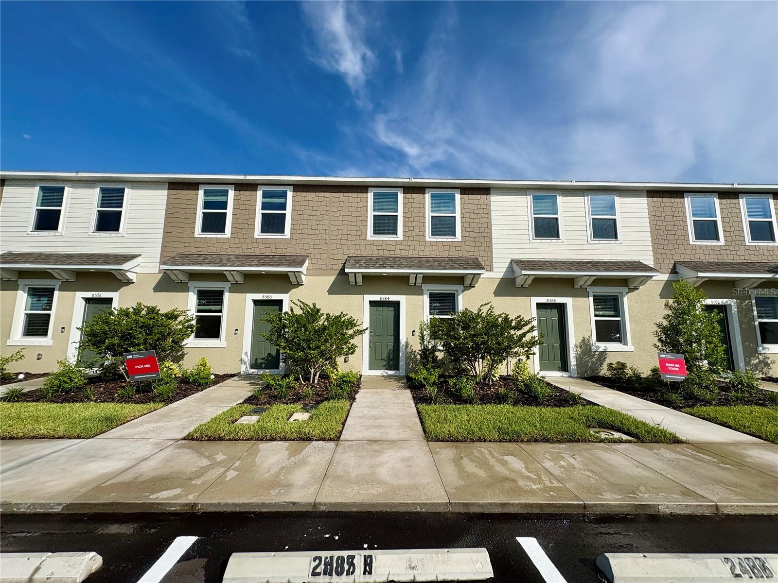 TOWNHOMES AT SKYE RANCH - Residential Lease