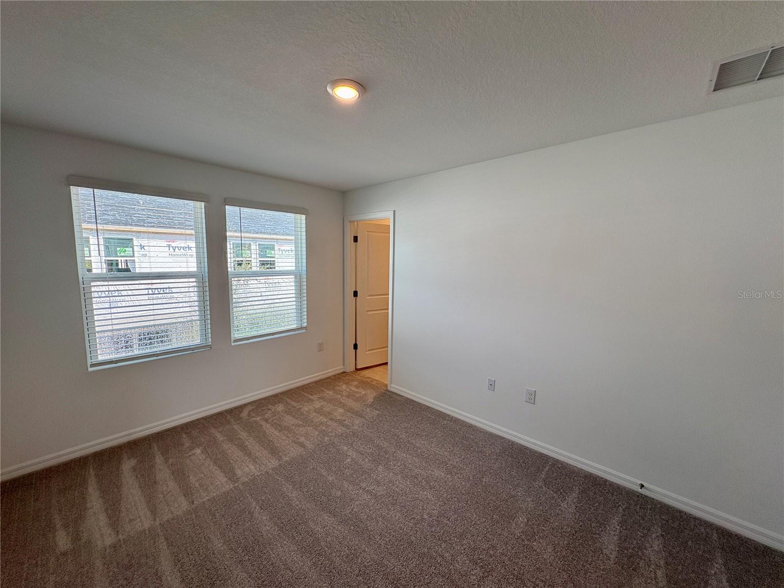 TOWNHOMES AT SKYE RANCH - Residential Lease