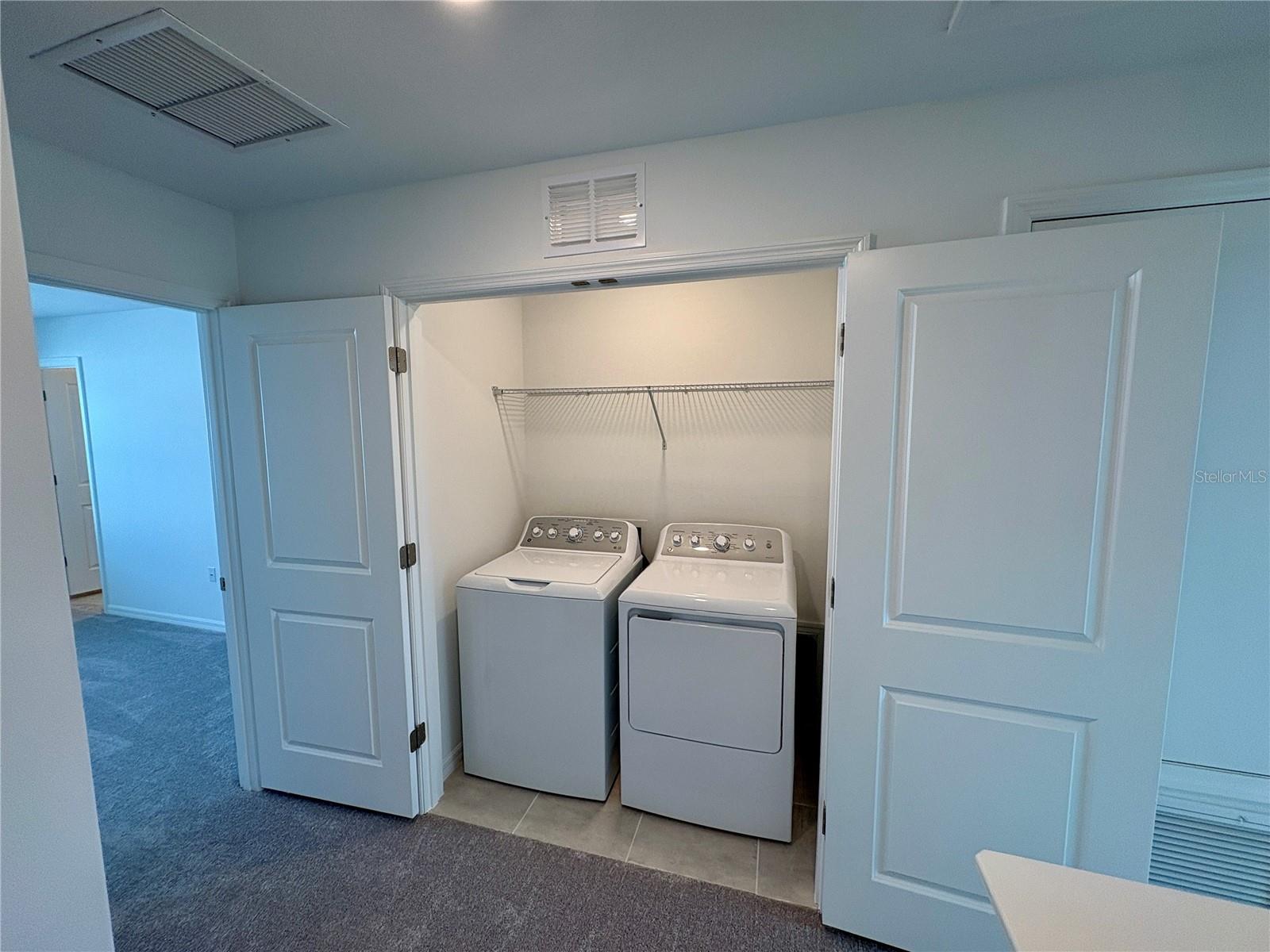 TOWNHOMES AT SKYE RANCH - Residential Lease