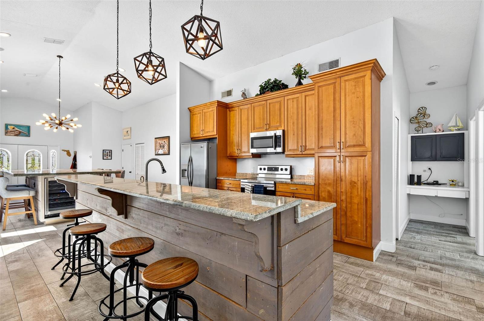 PLACIDO BAYOU - Residential