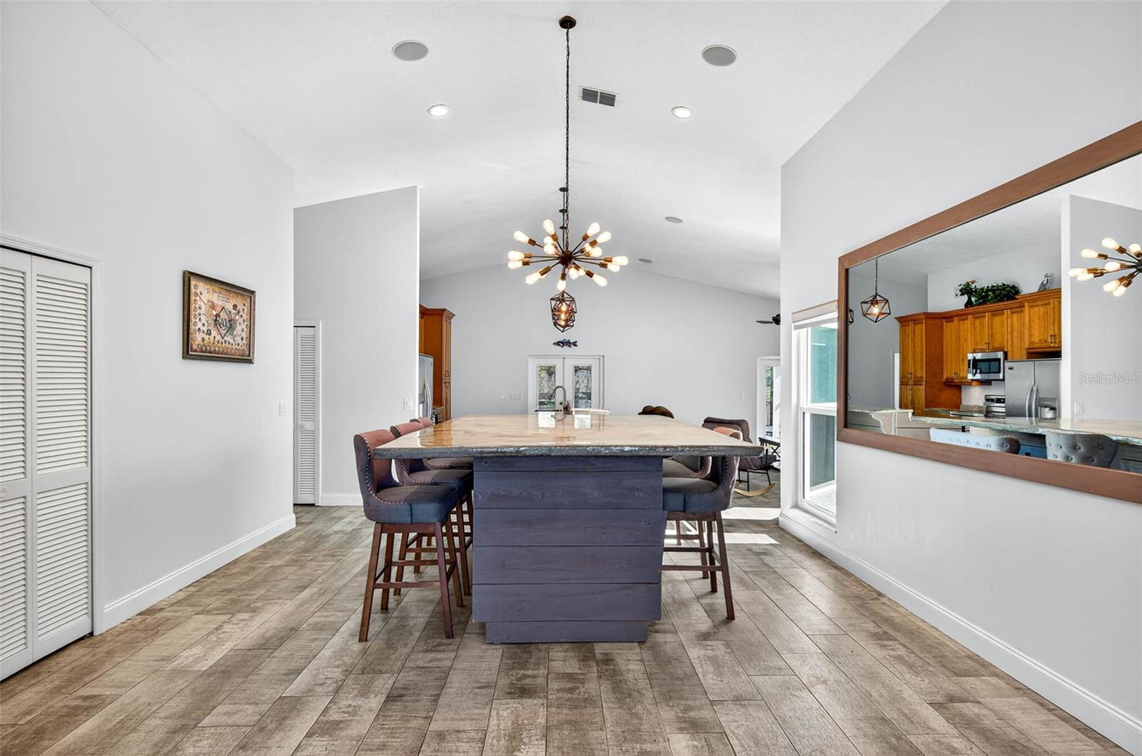 PLACIDO BAYOU - Residential