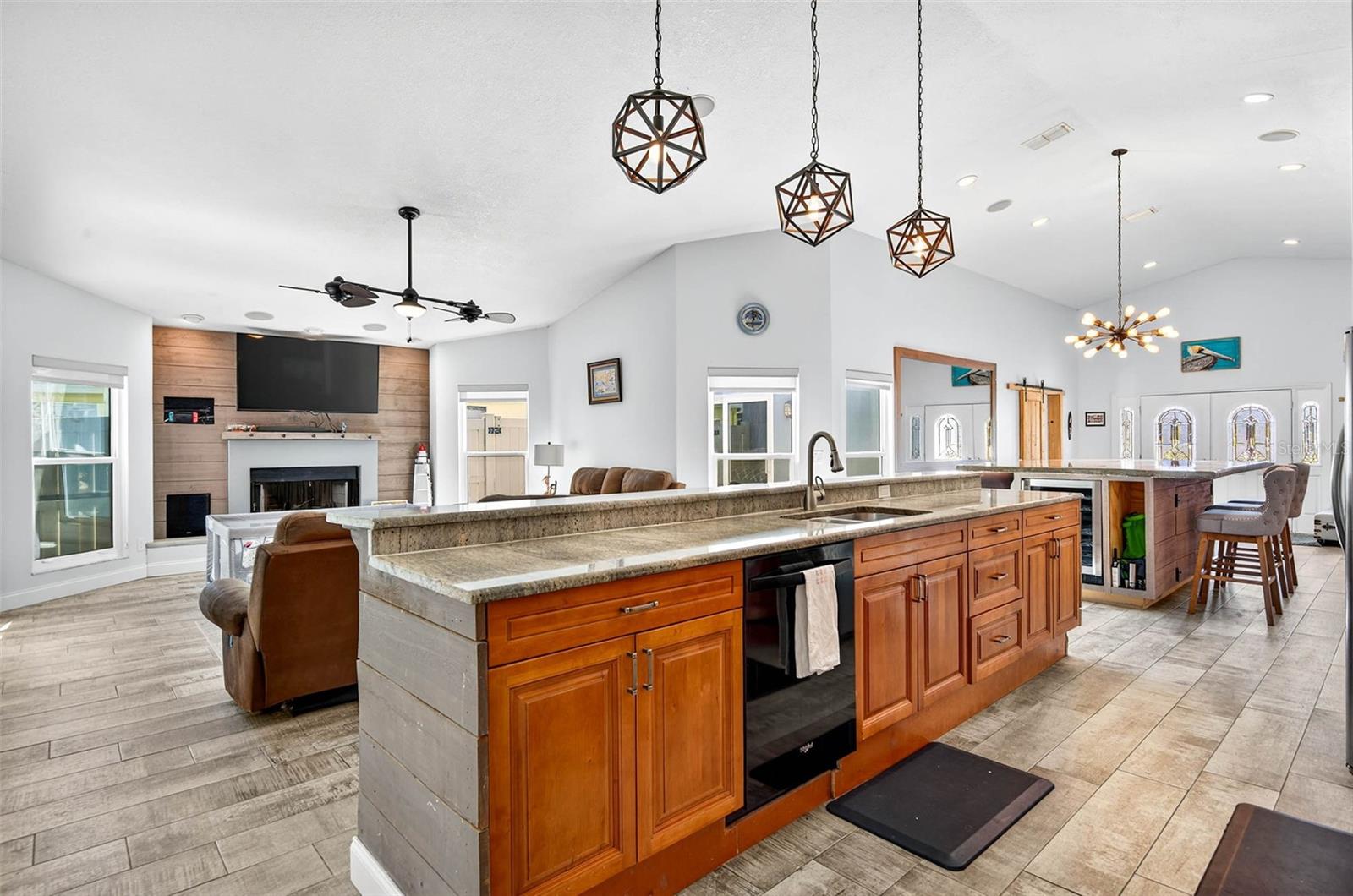 PLACIDO BAYOU - Residential