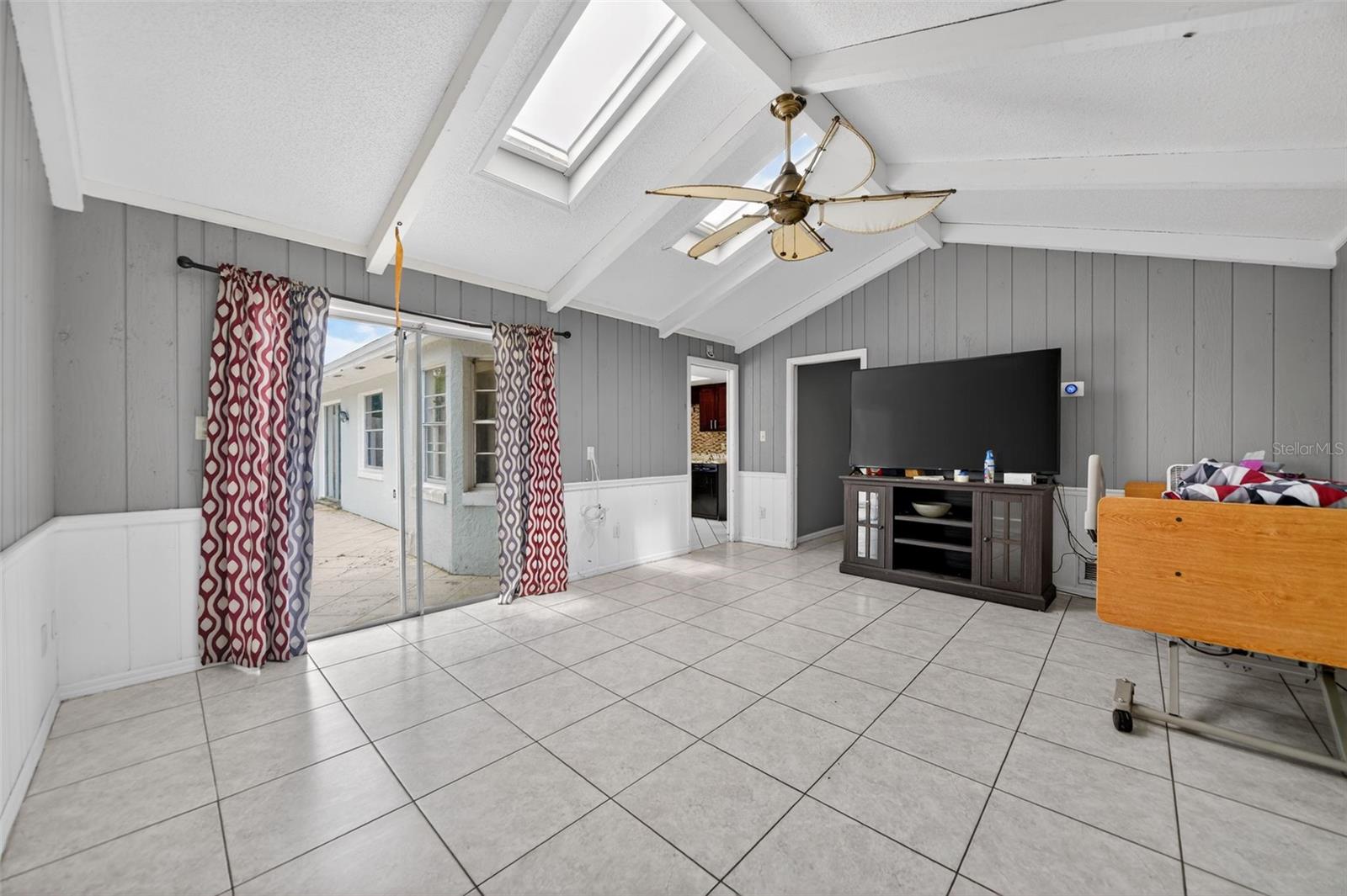 WINSOR MANOR 1ST ADD - Residential