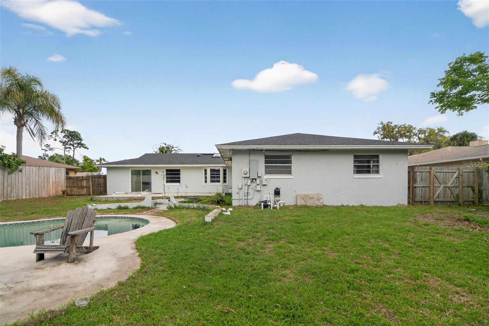 WINSOR MANOR 1ST ADD - Residential