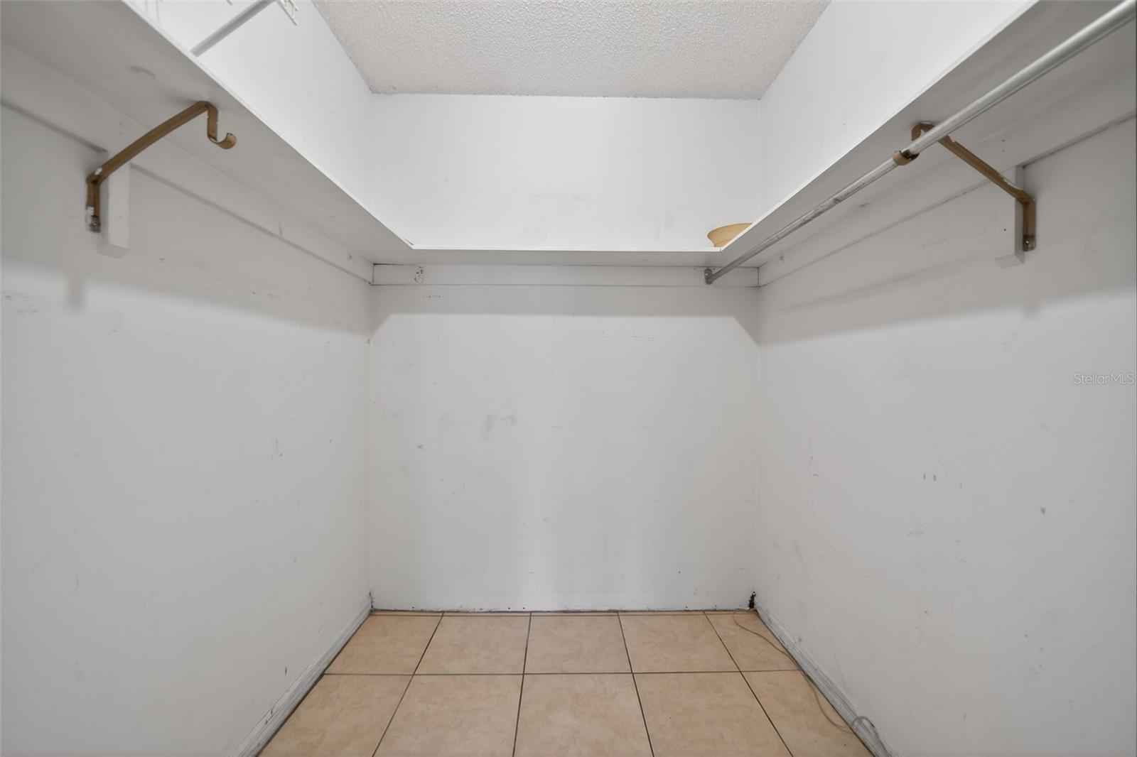 WINSOR MANOR 1ST ADD - Residential