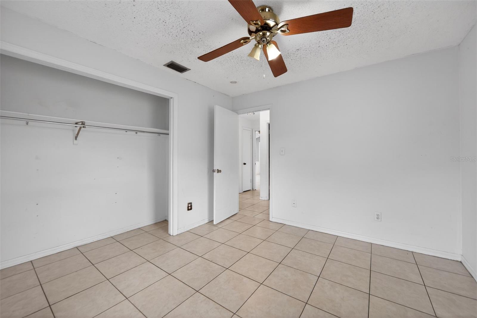 WINSOR MANOR 1ST ADD - Residential