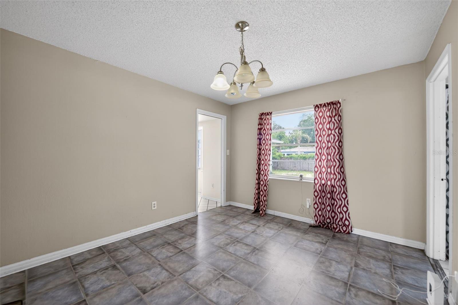 WINSOR MANOR 1ST ADD - Residential