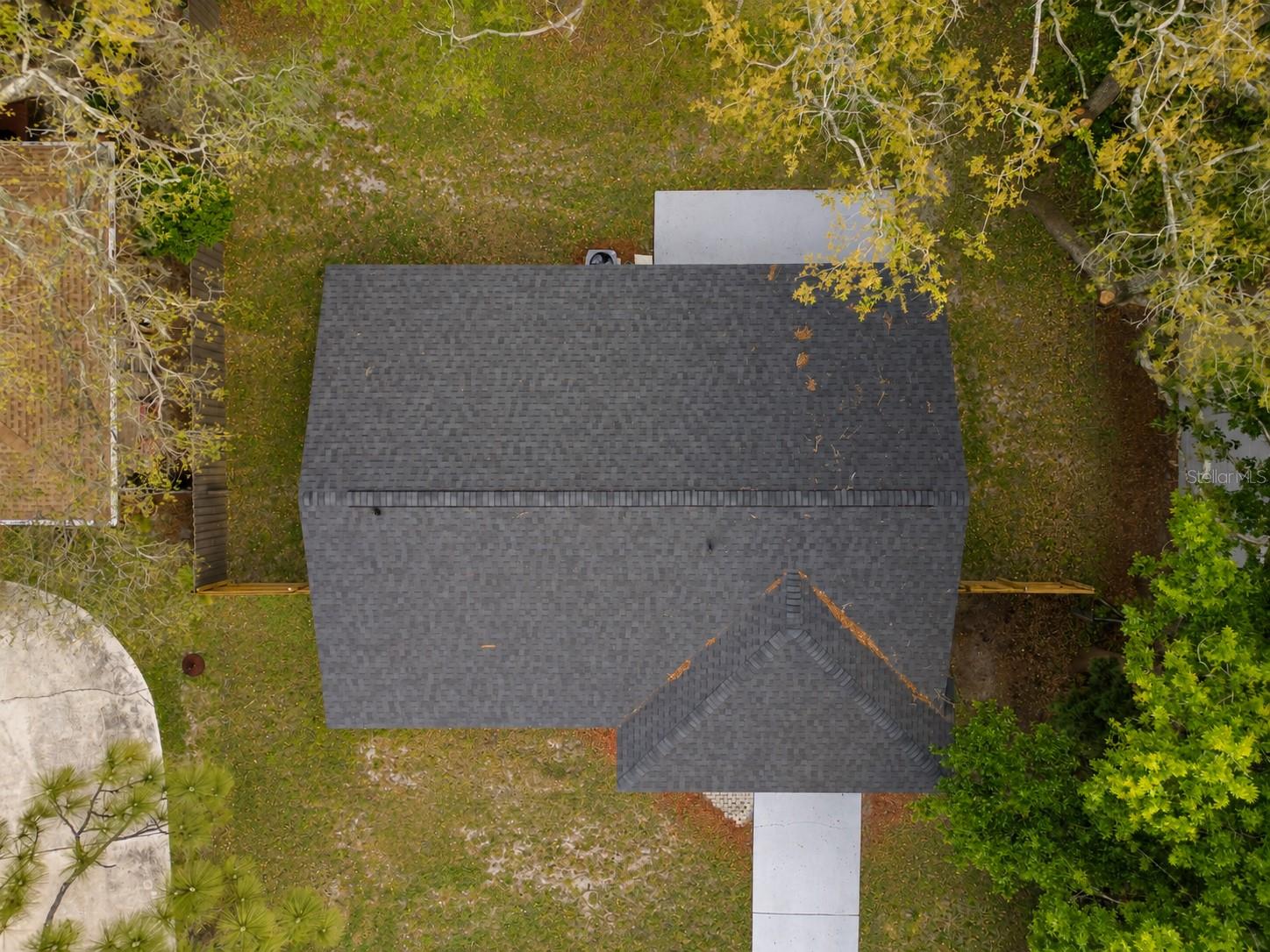 821 OSCEOLA TRAIL
