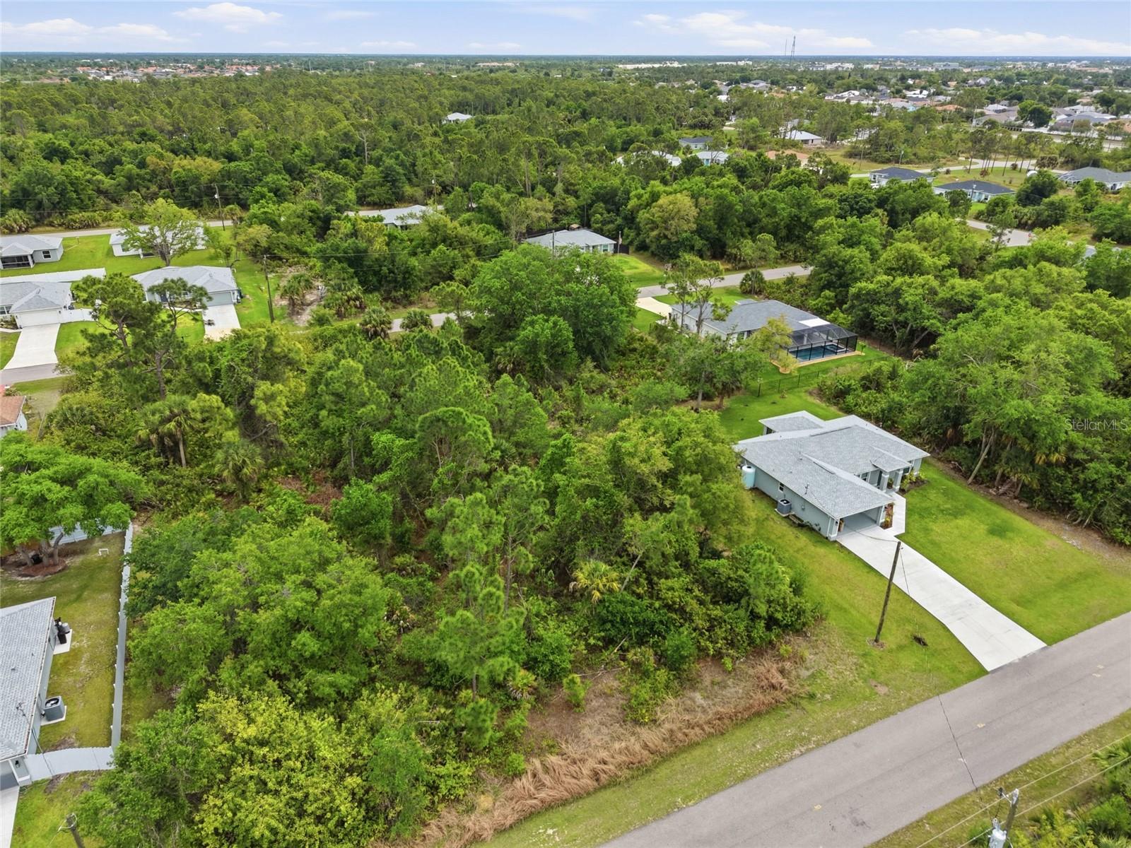 PORT CHARLOTTE SUB 48 - Land