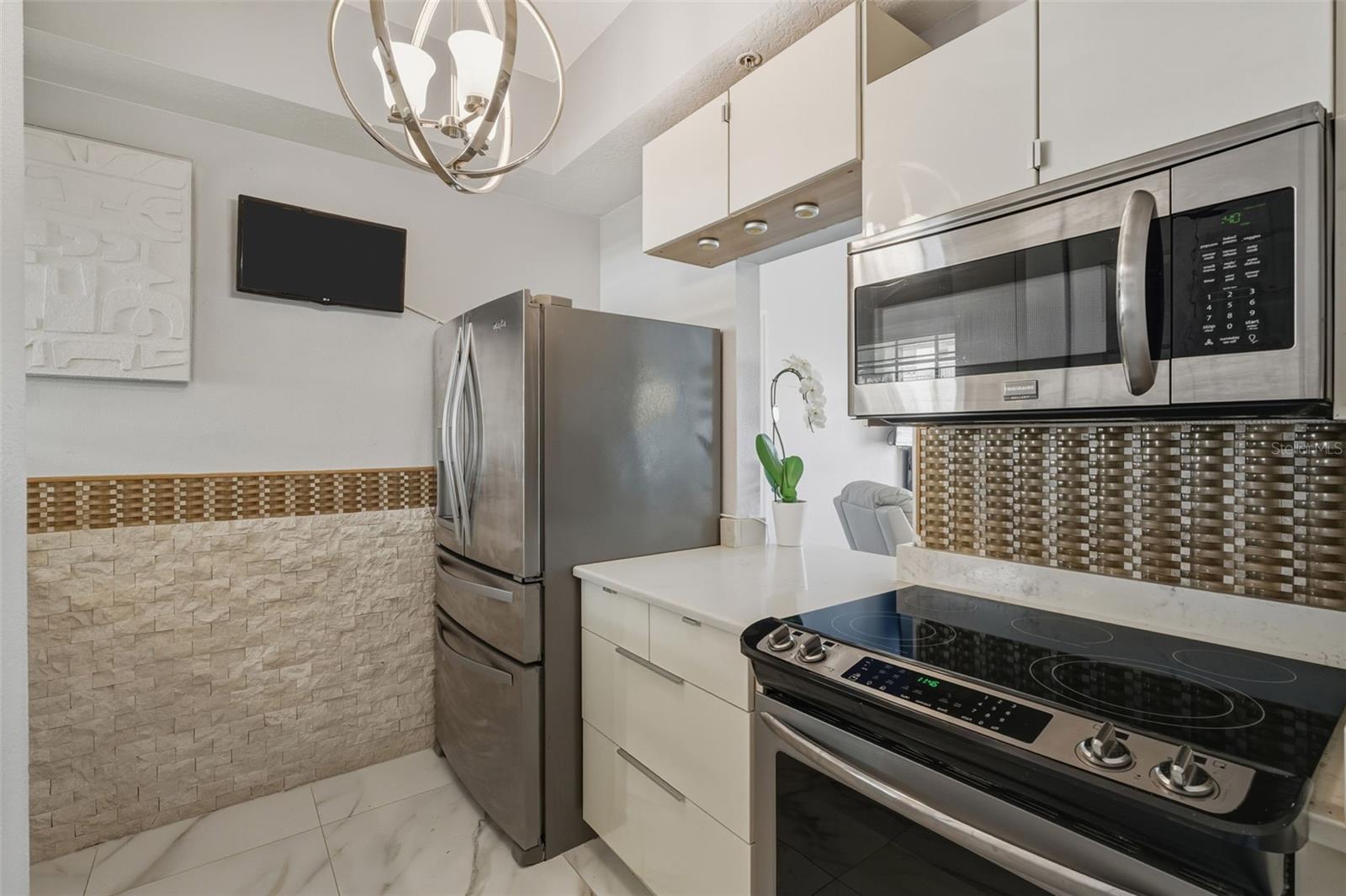 WOODMERE AT JACARANDA - Residential