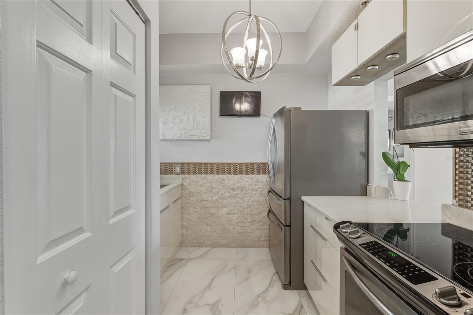 WOODMERE AT JACARANDA - Residential