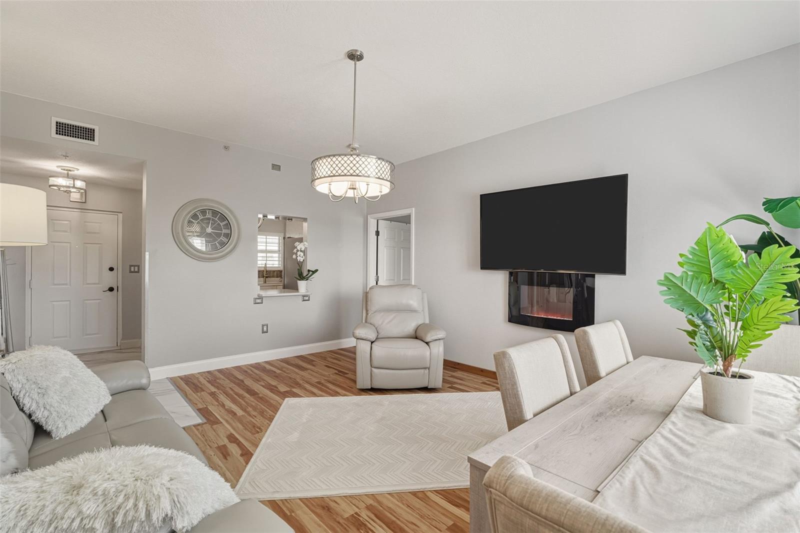 WOODMERE AT JACARANDA - Residential