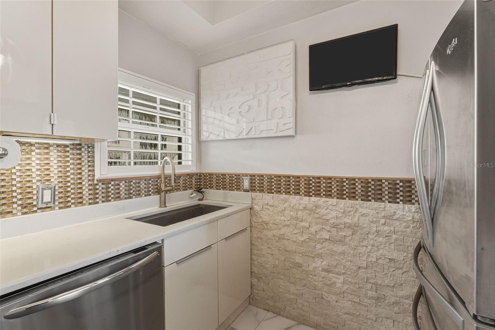 WOODMERE AT JACARANDA - Residential