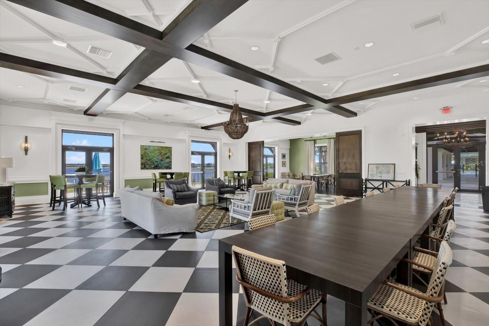 LUCAYA LAKE CLUB TWNHMS PHA - Residential