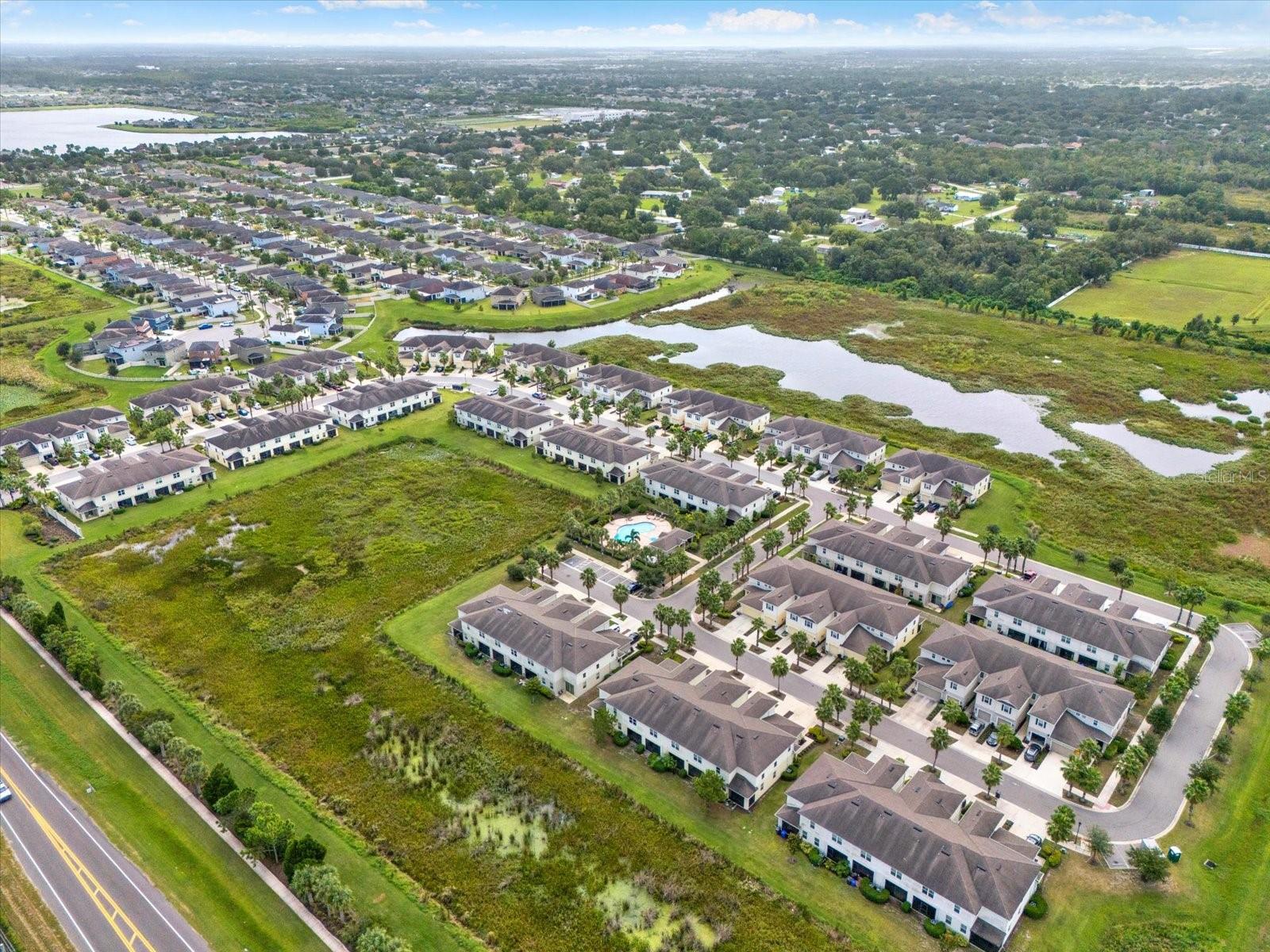 LUCAYA LAKE CLUB TWNHMS PHA - Residential