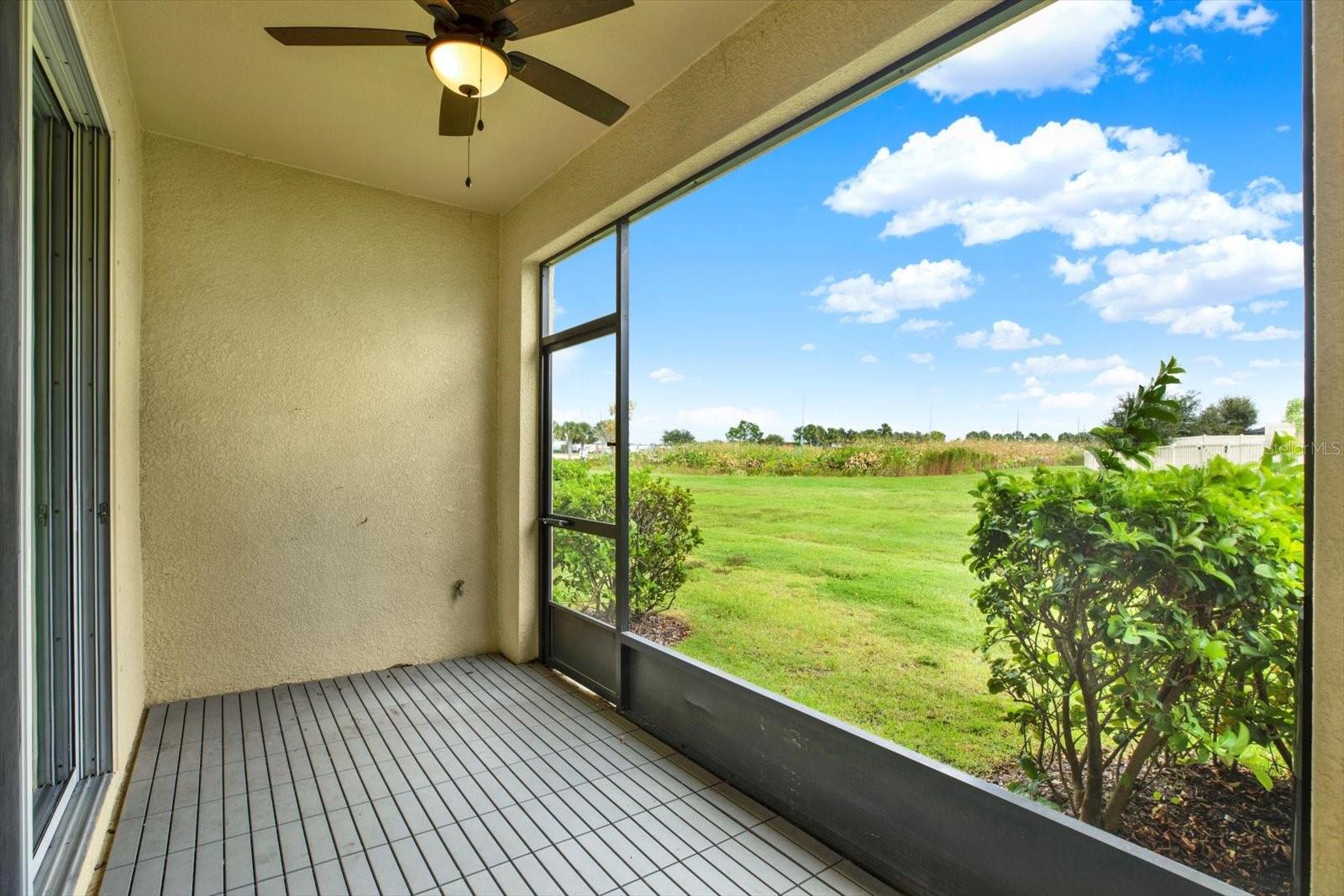 LUCAYA LAKE CLUB TWNHMS PHA - Residential
