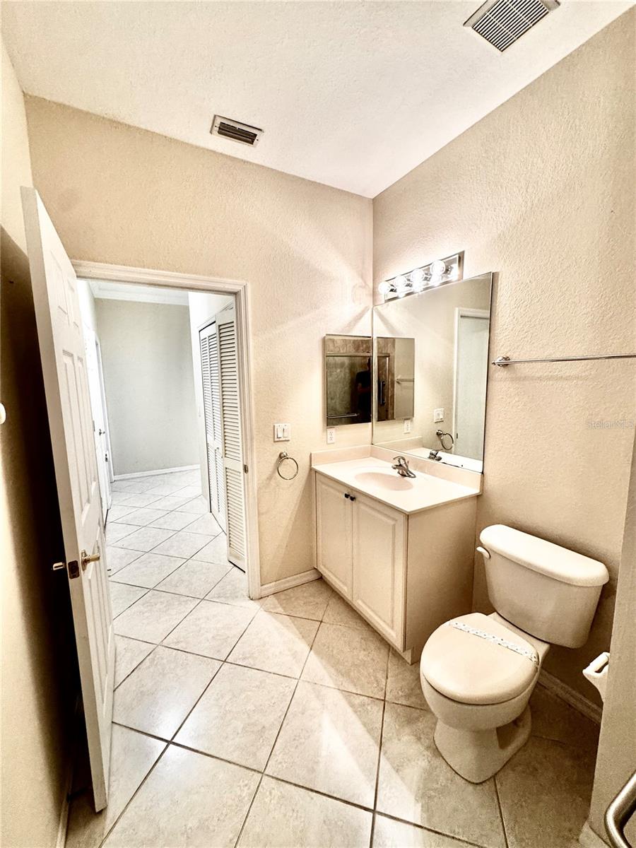 4TH REP OF LAKESIDE PLANTAT - Residential