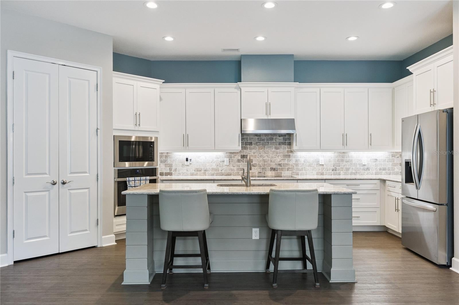 368 STIRLING BRIDGE DRIVE