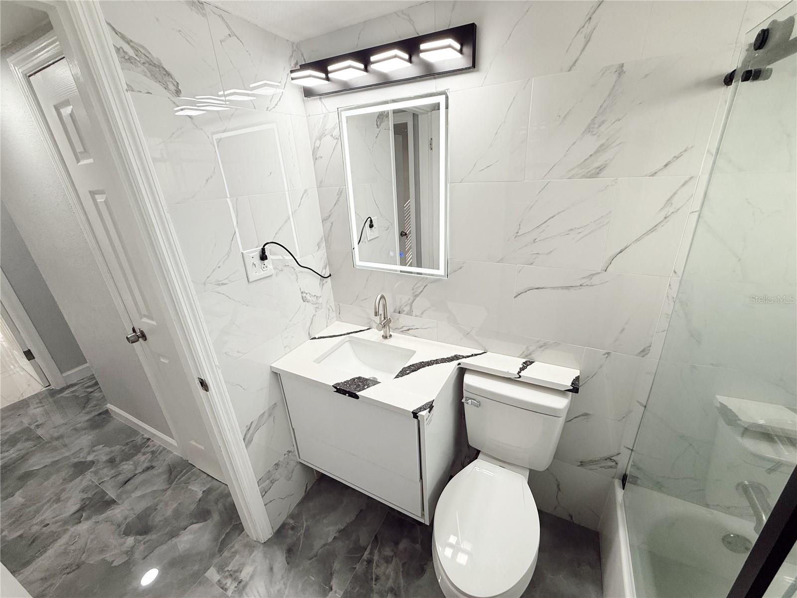 CORTEZ PLAZA APTS BLDG A - Residential