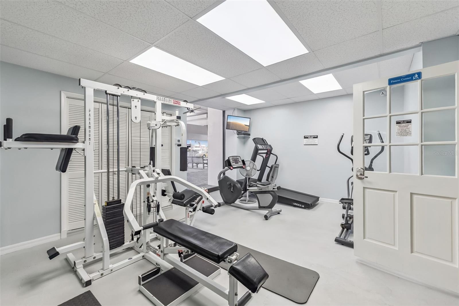 OCEAN RITZ CONDO UNIT 01 - Residential
