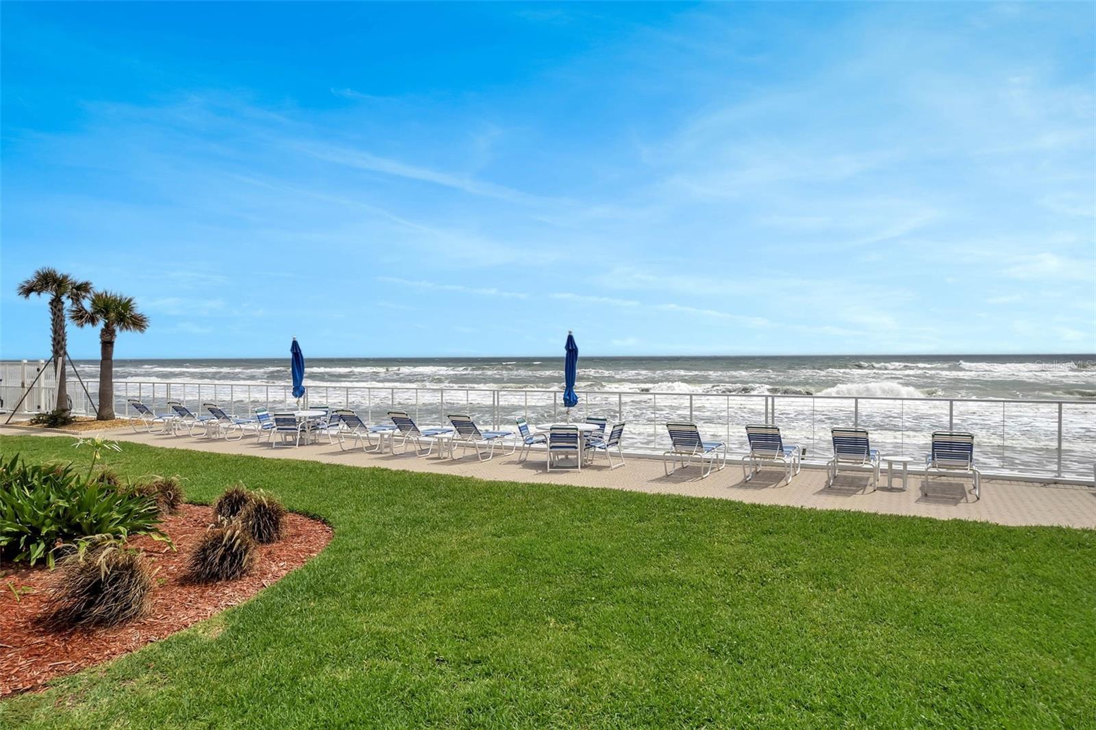 OCEAN RITZ CONDO UNIT 01 - Residential