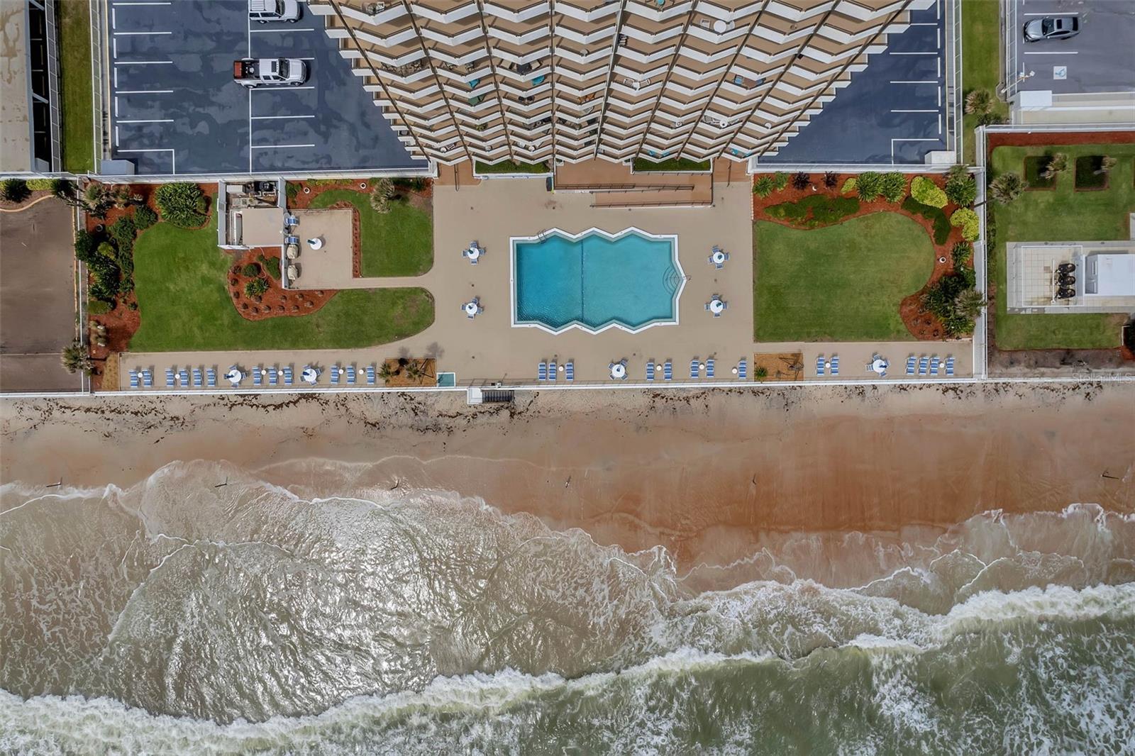 OCEAN RITZ CONDO UNIT 01 - Residential