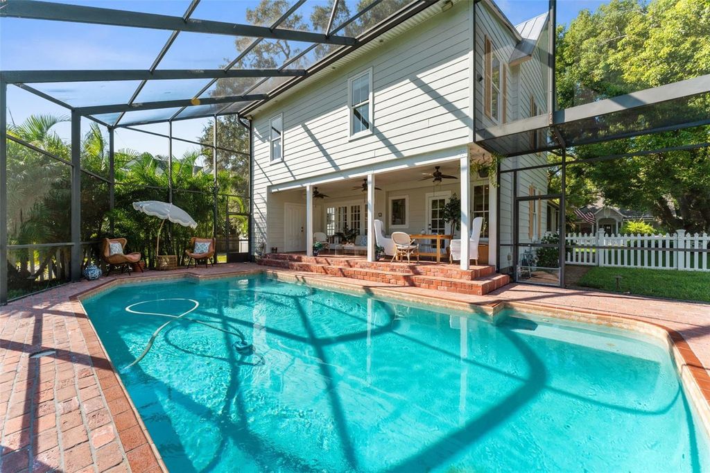 Photo of 429 Scotland Street, Dunedin, FL 34698 (MLS # TB8430849)