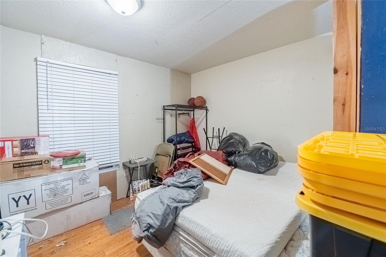 LAKE THOMAS WOODS SIXTH ADD - Residential