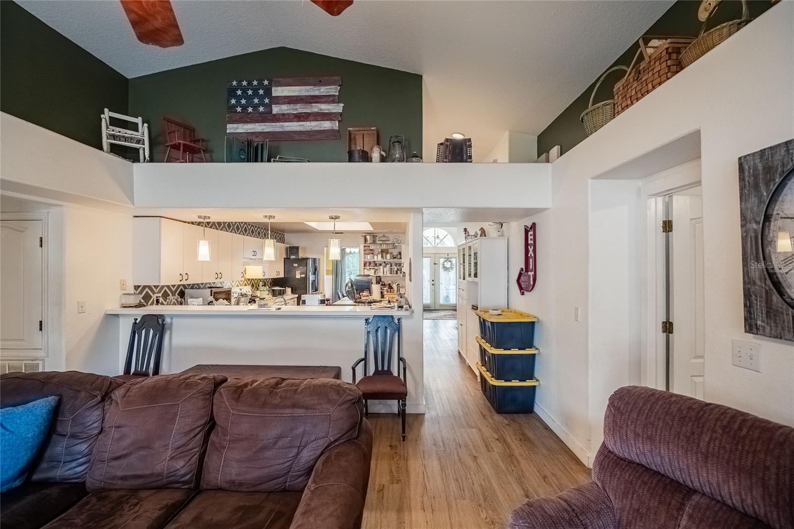 LAKE THOMAS WOODS SIXTH ADD - Residential