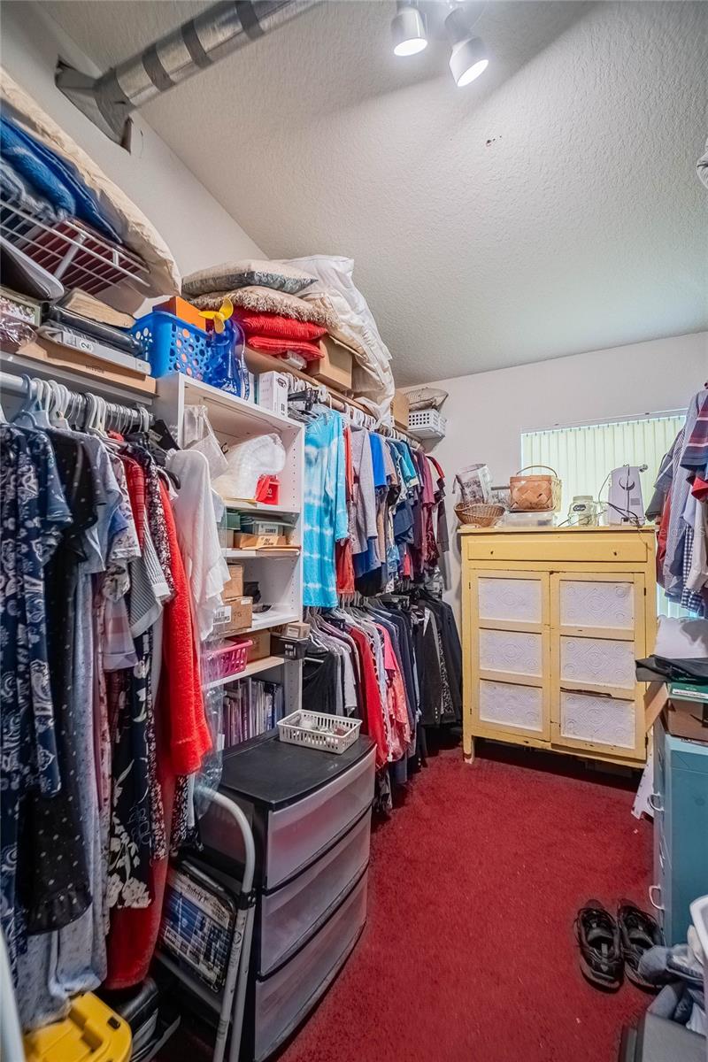 LAKE THOMAS WOODS SIXTH ADD - Residential