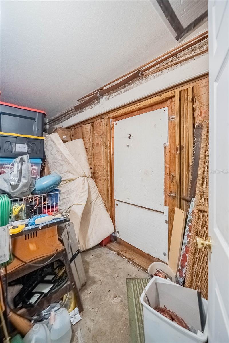 LAKE THOMAS WOODS SIXTH ADD - Residential