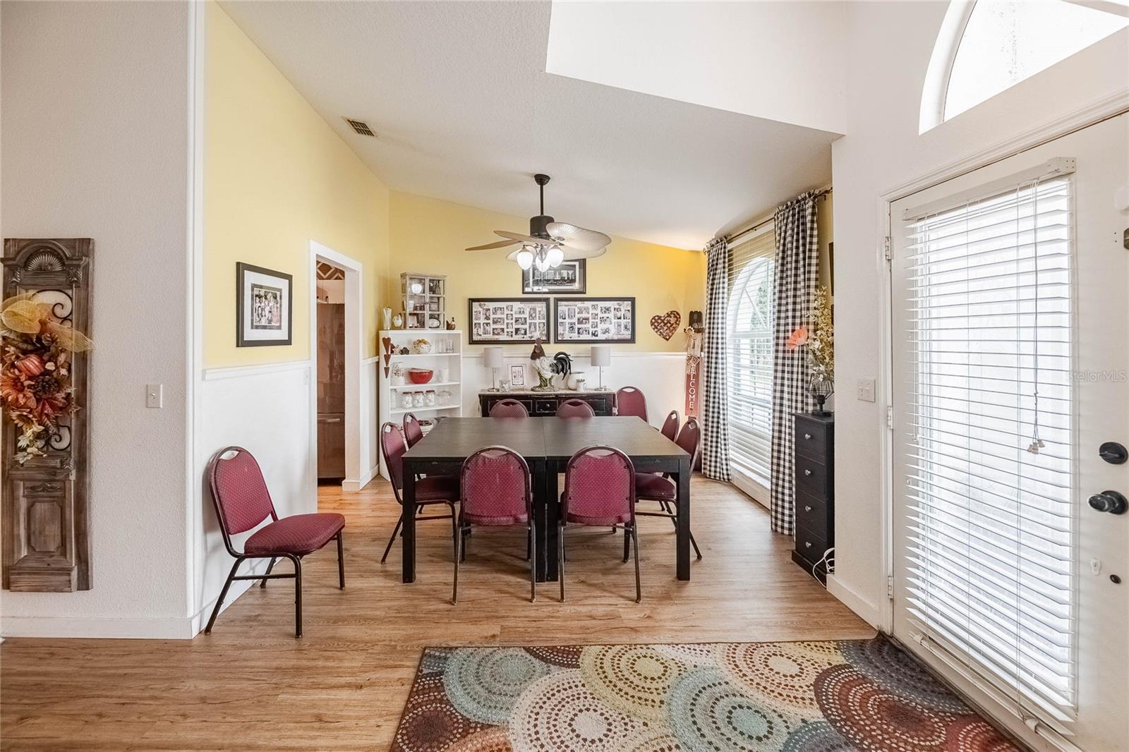 LAKE THOMAS WOODS SIXTH ADD - Residential