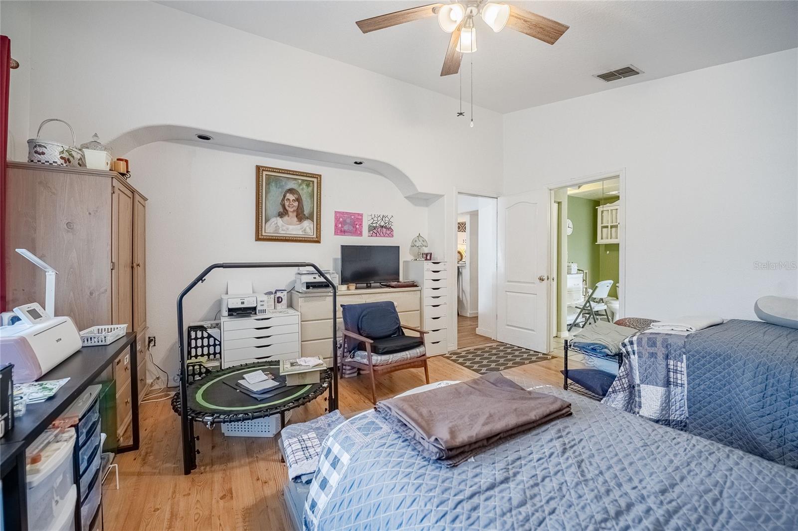 LAKE THOMAS WOODS SIXTH ADD - Residential