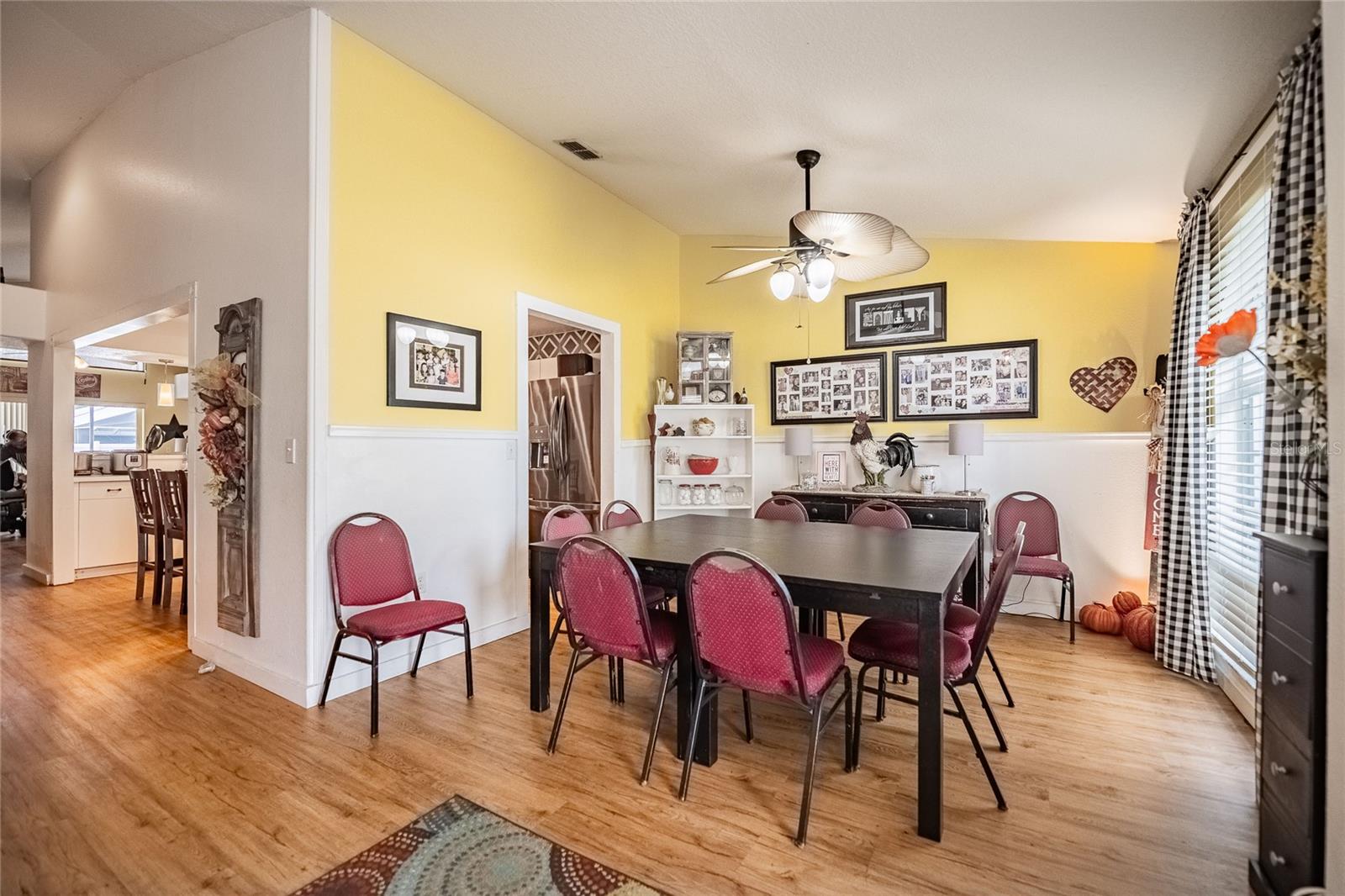 LAKE THOMAS WOODS SIXTH ADD - Residential