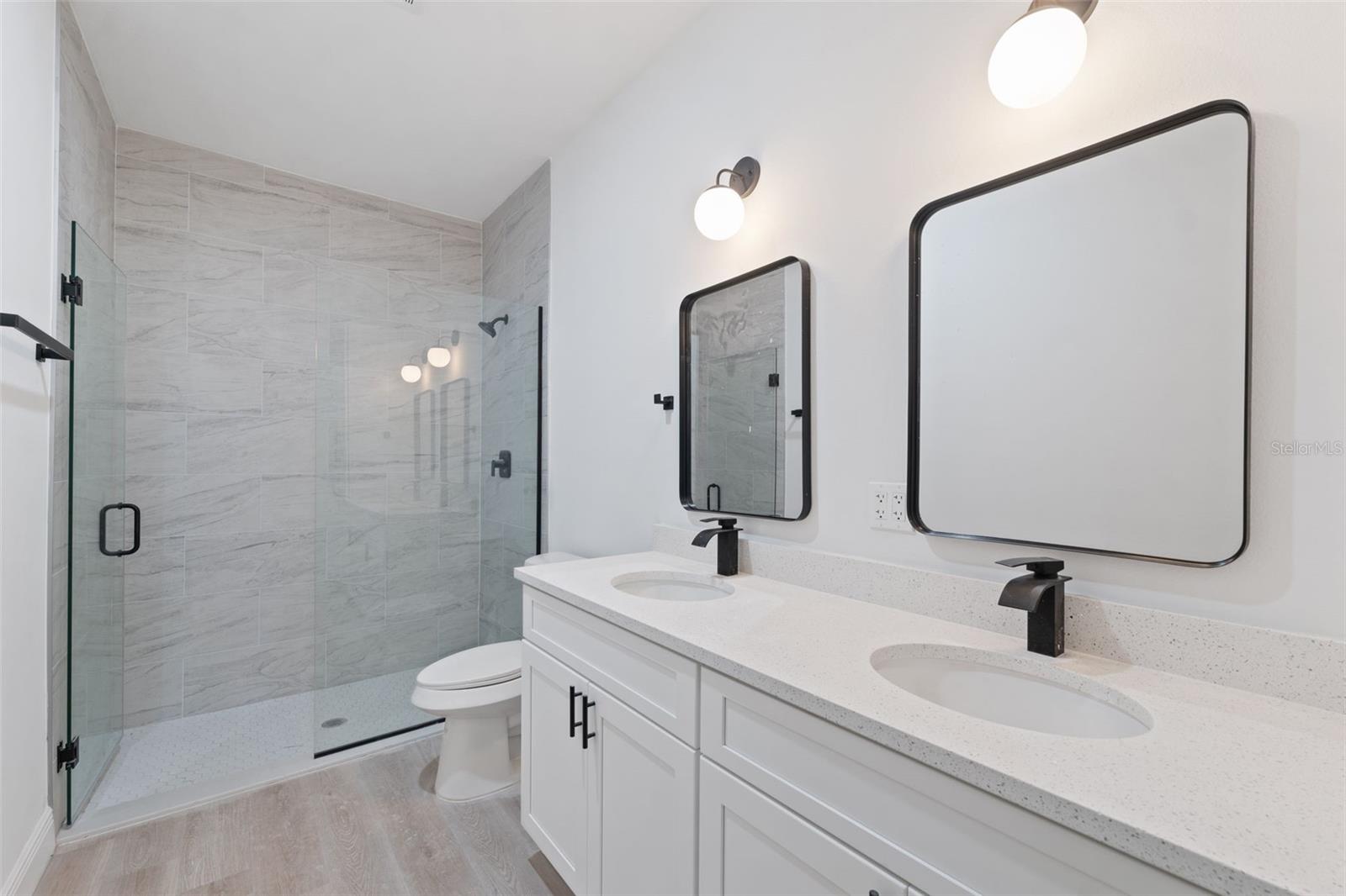 MARION OAKS UN 10 - Residential Lease