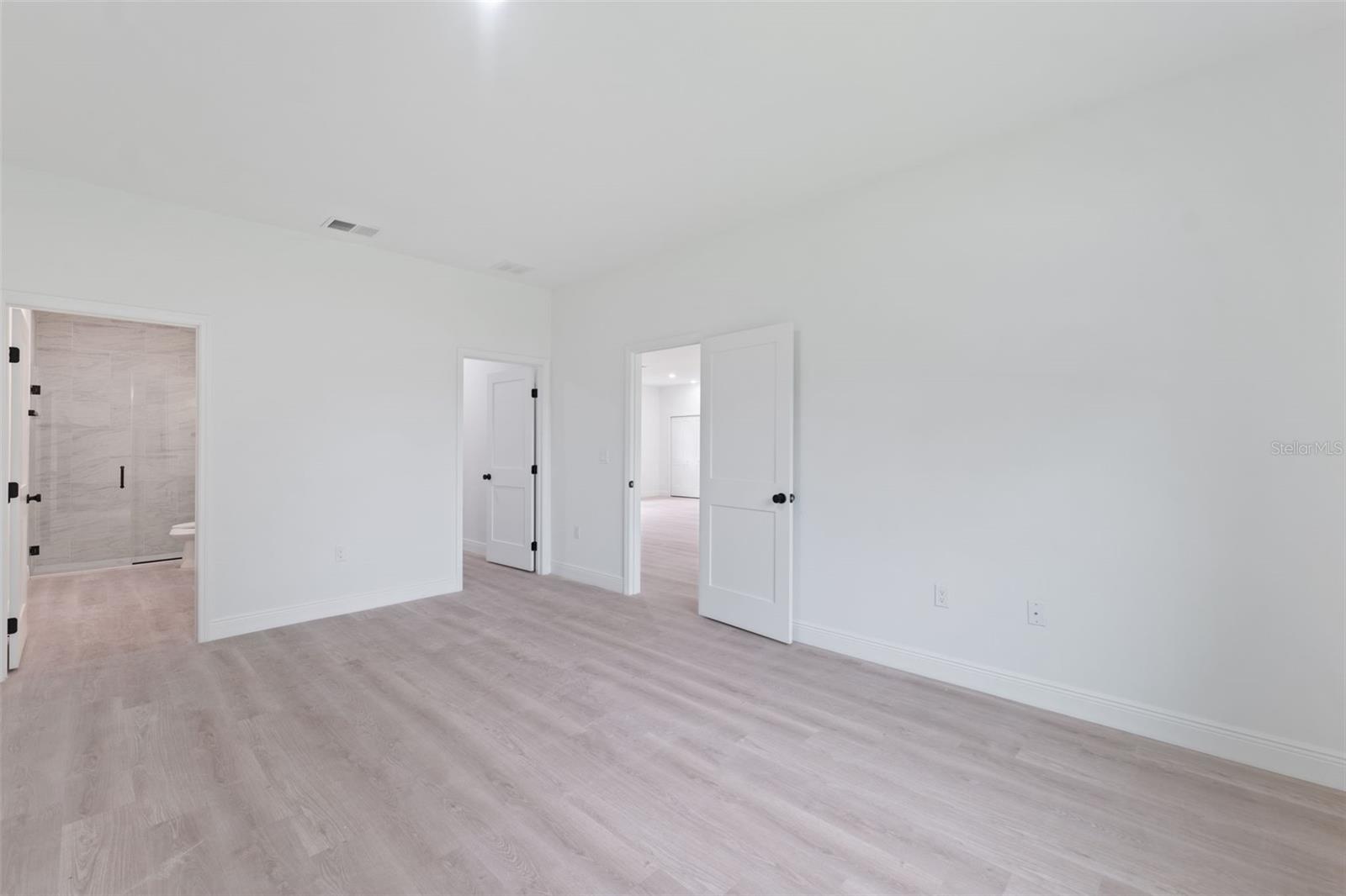 MARION OAKS UN 10 - Residential Lease