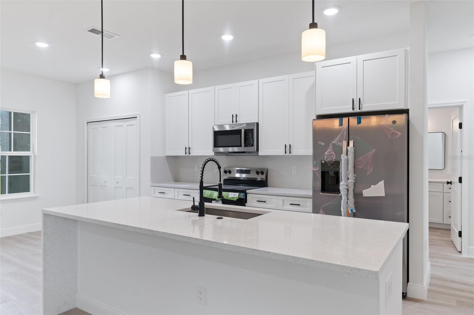 MARION OAKS UN 10 - Residential Lease