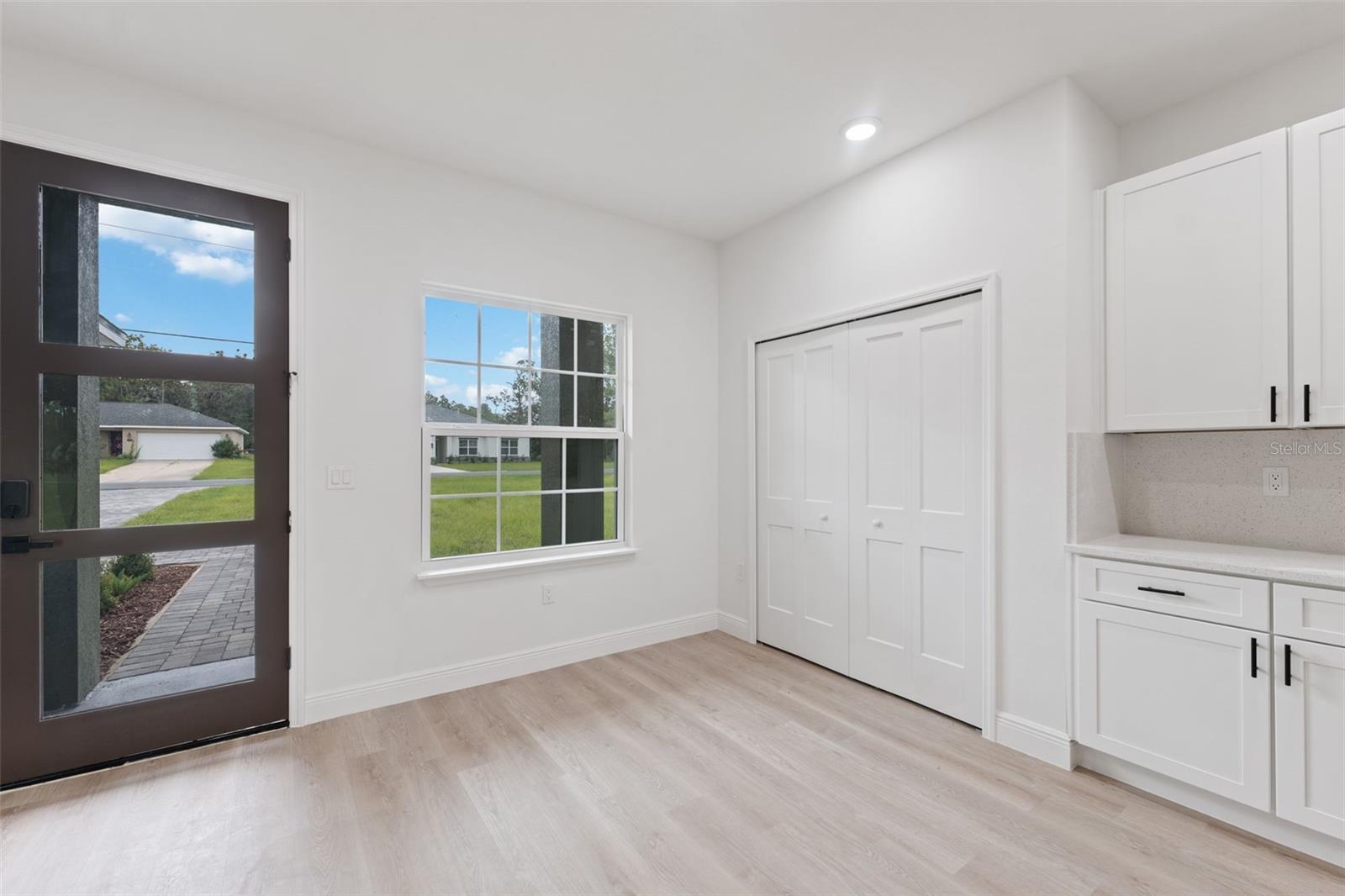 MARION OAKS UN 10 - Residential Lease