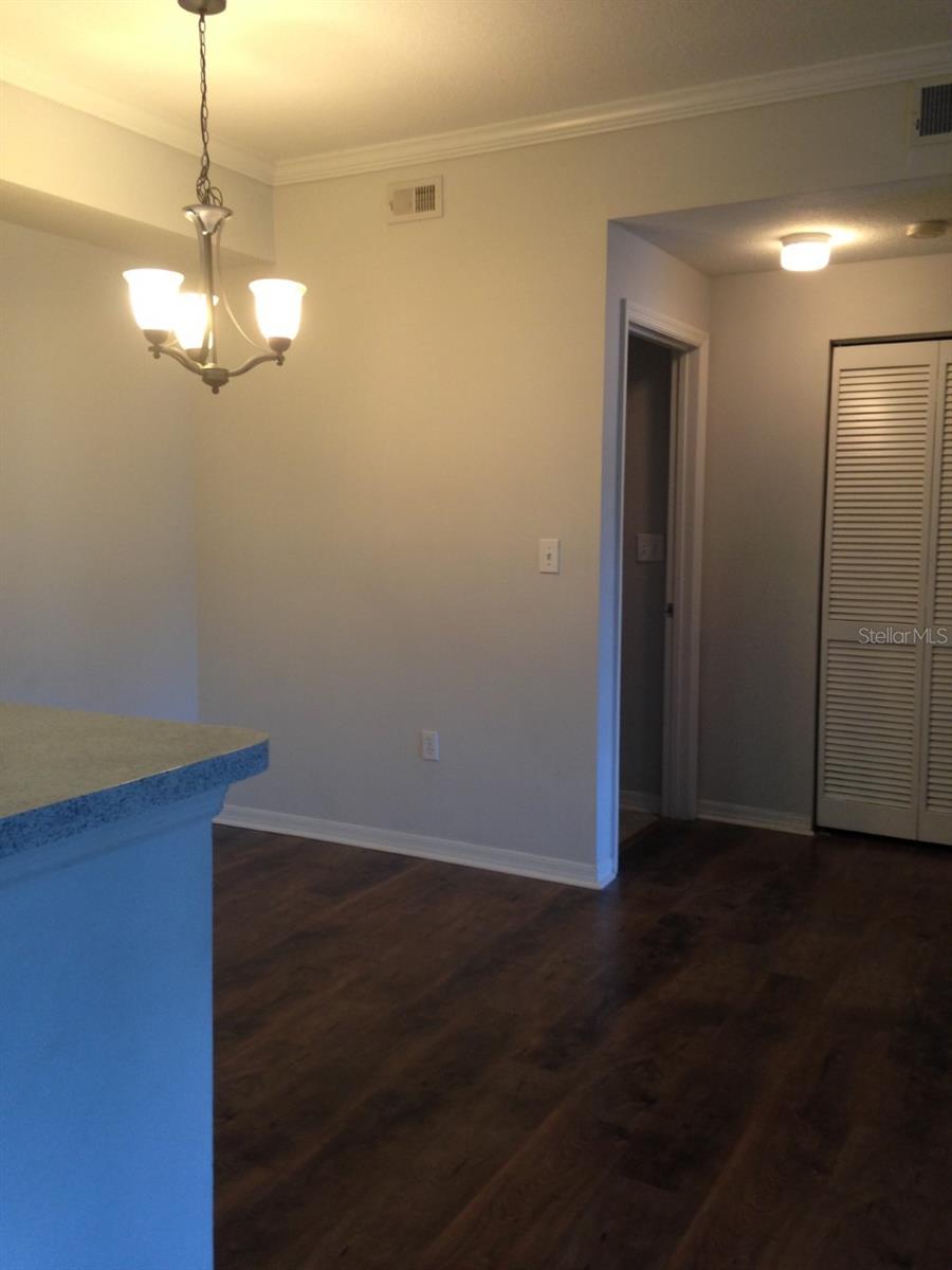 THE PINNACLE AT CARROLLWOOD A - Residential Lease
