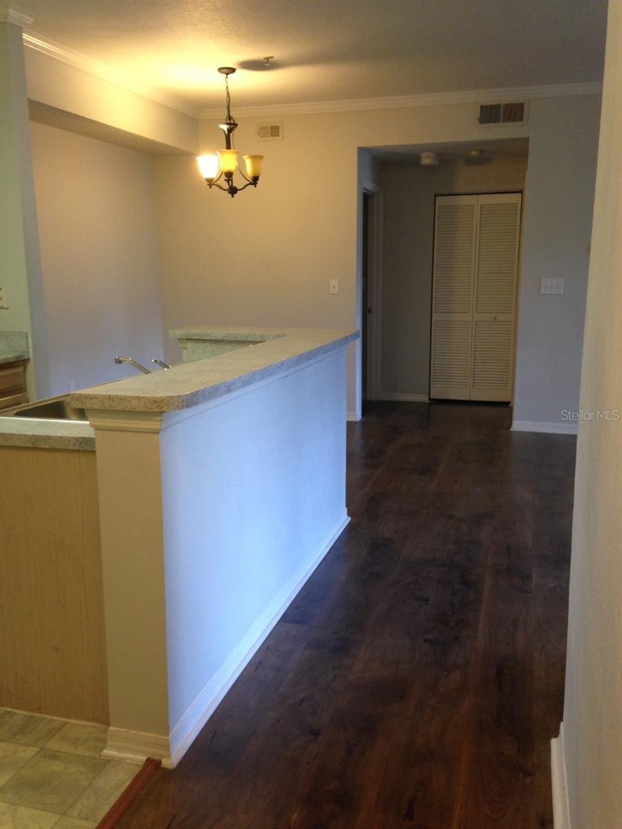 THE PINNACLE AT CARROLLWOOD A - Residential Lease